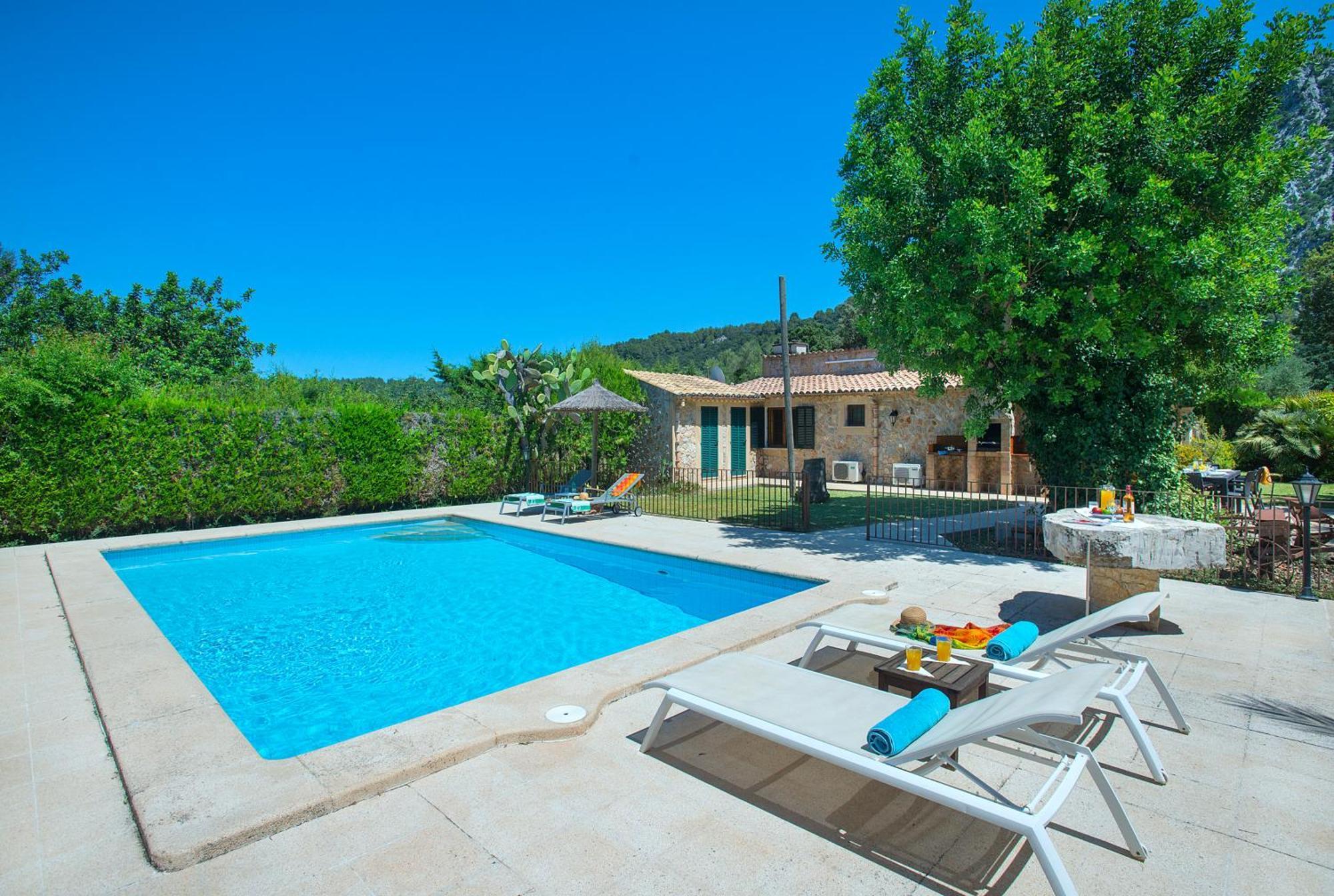 Owl Booking Villa Pau - Fantastic Views بويينسا المظهر الخارجي الصورة